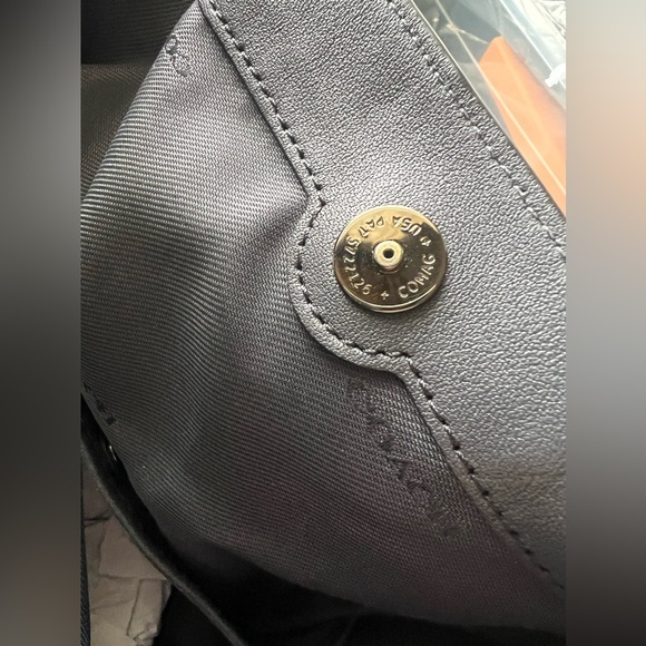 Coach Edie 42 Leather and Suede Shoulder Bag. - Picture 10 of 16